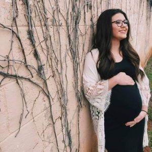 Meet your Posher, Halee